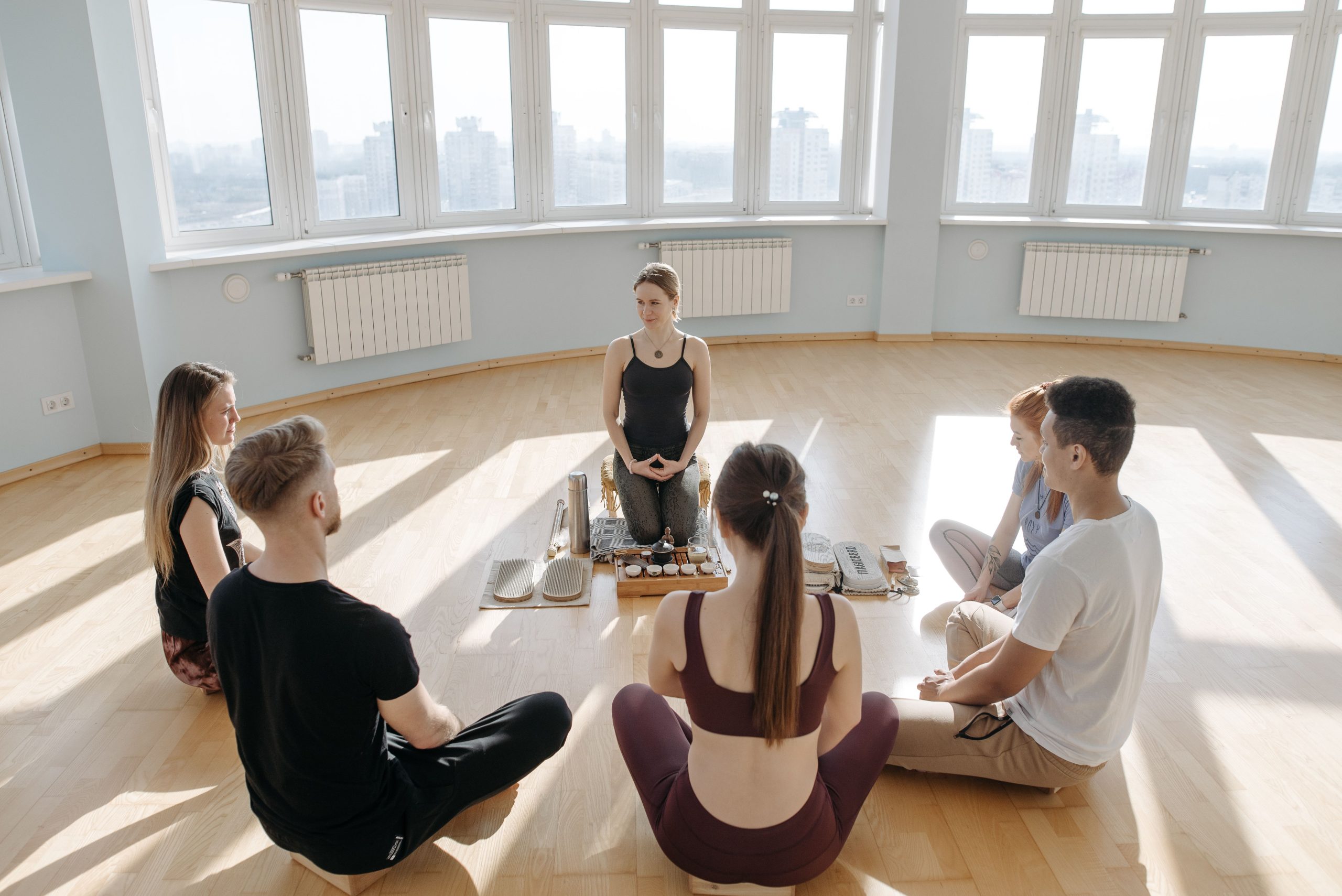 Lire la suite à propos de l’article Formation instructeur MBSR : comment devenir enseignant de pleine conscience ?